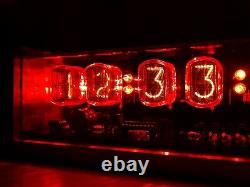 Horloge Nixie Avec 6 Tubes In-12 Et Boîtier En Aluminium Usiné Cnc Et Led Rouge Et Alarme