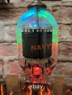 Horloge Nixie IN-14 rétro Steampunk. U. S. N. Tube radar 5D21 + Ampèremètre de la Marine allumé