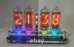Horloge avec 4 tubes nixie in-8 in8 avec éclairage LED. Lampes incluses.