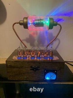 Nixie Clock In-14 Tube. Steampunk. Bouchon À Vide Rgb Lit 17.5kv. Verre D’uranium Allumé