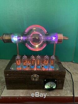 Nixie Horloge In-14 Steampunk. Rvb Lit Radiotron Tube Ux-850. Ezekiel Modèle Anneau