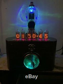 Nixie Horloge In-14 Tube. Le Style Steampunk. Lit T-55 Vintage Tube & Brass Ampèremètre