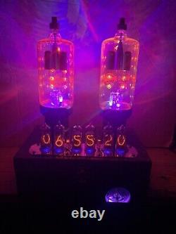 Nixie In-14 Tube Steampunk Horloge. 2 Eimac 2-150d, 24 Rgbs. Couleurs En Constante Évolution