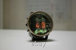 Nixie Tube Wrist Watch Clock Based On Z5900m Rft Batterie Mois Ou 2k Fois